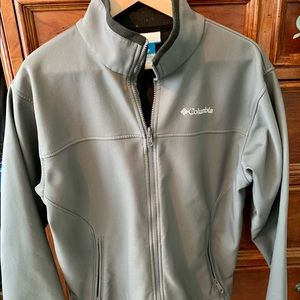 Columbia Men's interchange OmniShield Fleece Jacket in Gray. Waterproof.